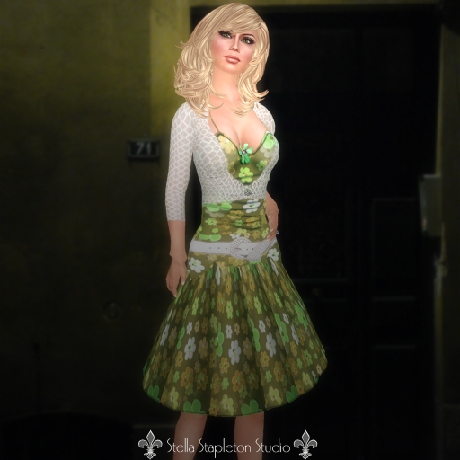 fashionity-forest-green-florence-analu-pose-truth-hair-dc-skin-lina